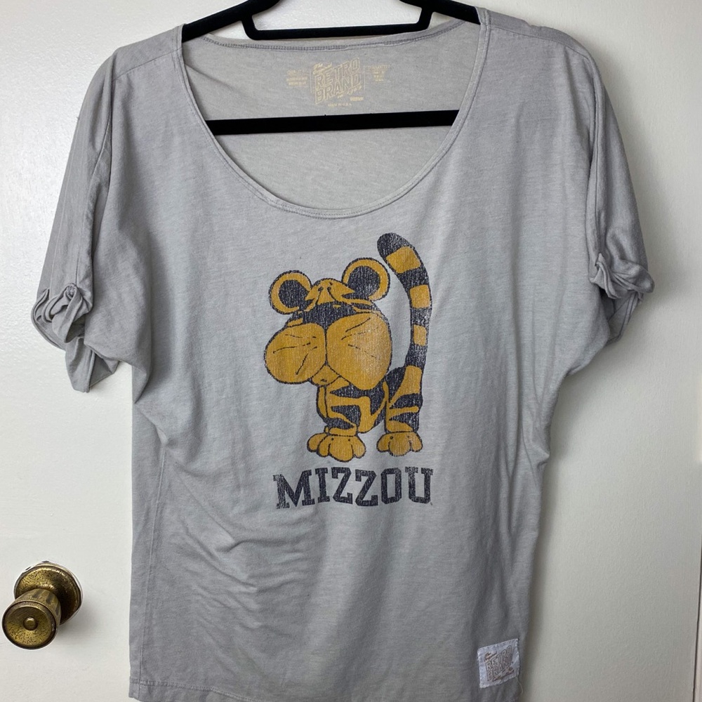 M Women’s Mizzou Tigers shirt by Orig. Retro Brand